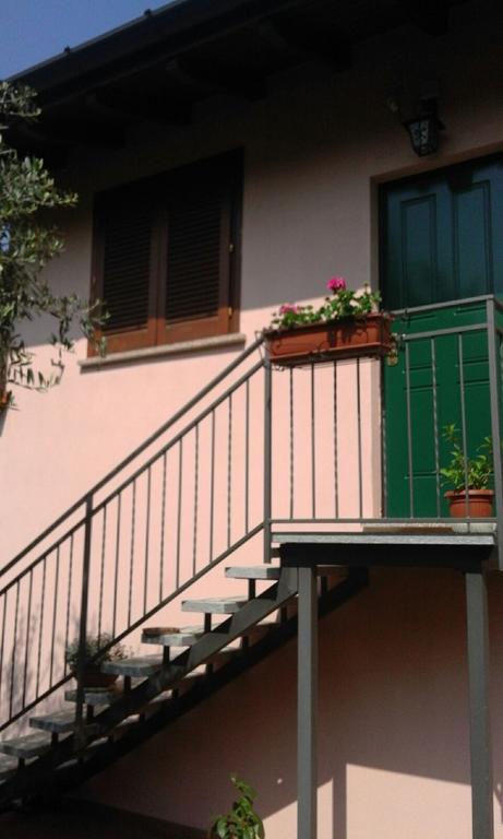Ferienwohnung Apartment Лавено-Момбело Екстериор снимка